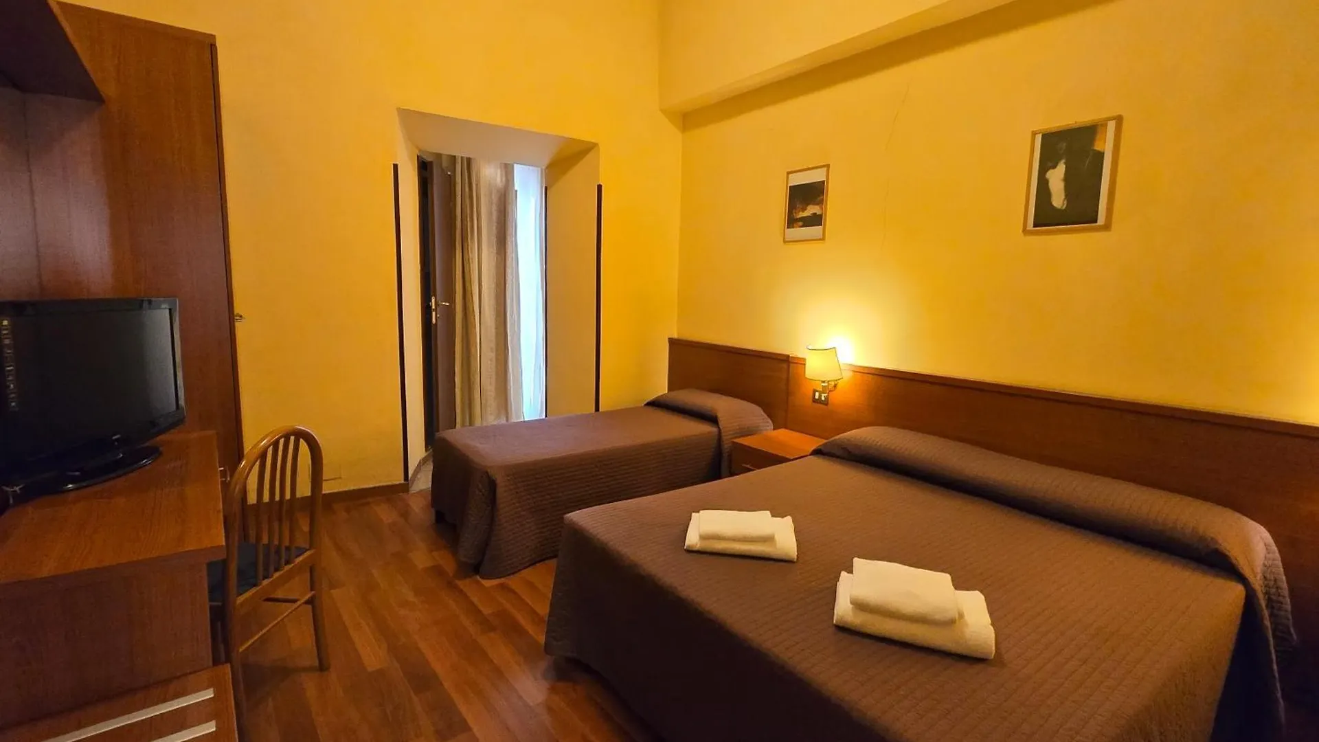 Hotel Azzurra 로마