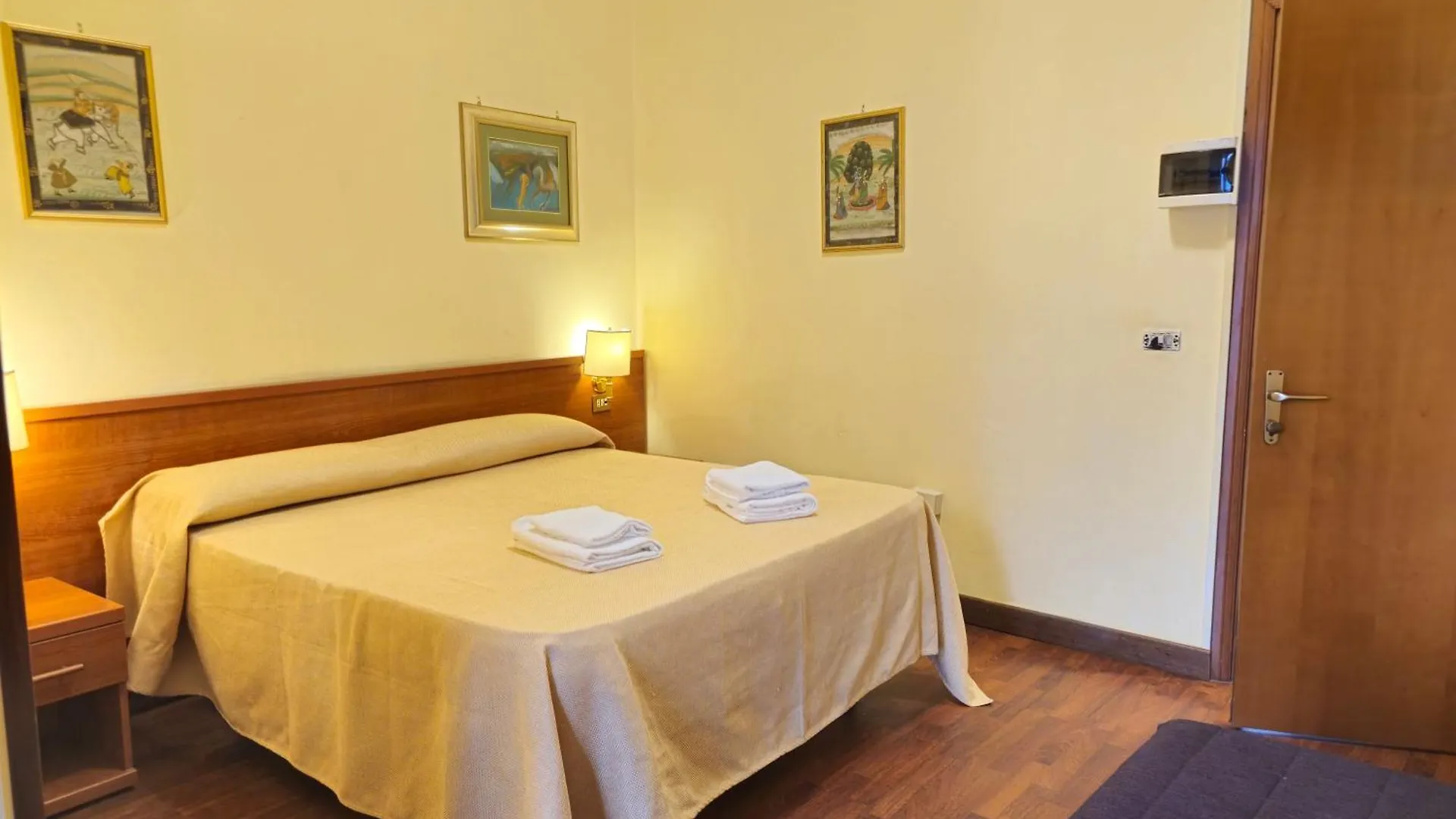 Hotel Azzurra Róma 2*,  Olaszország